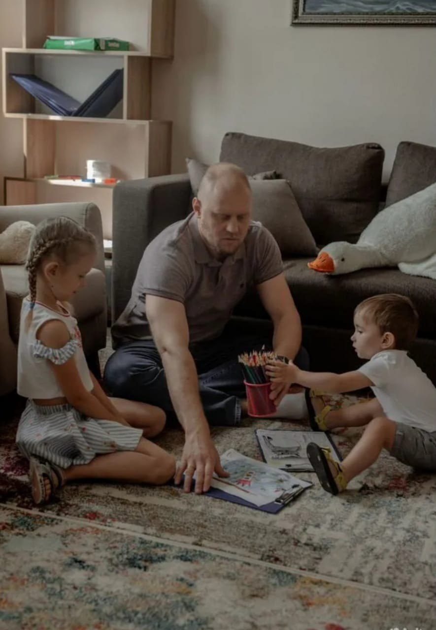 Детям и подросткам